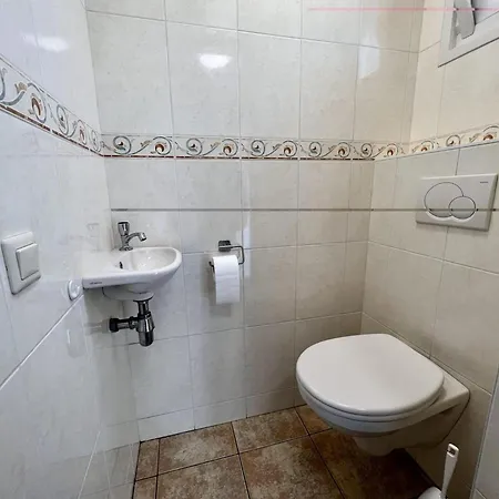 Detached With Garden Vakantiehuis